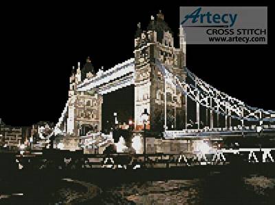 cross stitch pattern Tower Bridge at Night