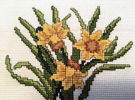 cross stitch pattern Daffodil Bouquet Picture